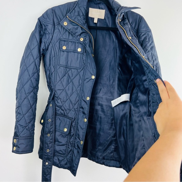 ❌SOLD ❌Banana Republic Navy Blue Quilted Patch Pocket Lightweight  Belted Jacket - Picture 13 of 15
